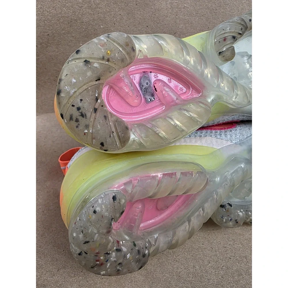 Women's (Sz 6) Nike Air VaporMax 2021 Flyknit Neon DH4088-002